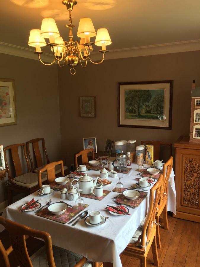 Rose Villa Bed And Breakfast Forfar Zewnętrze zdjęcie