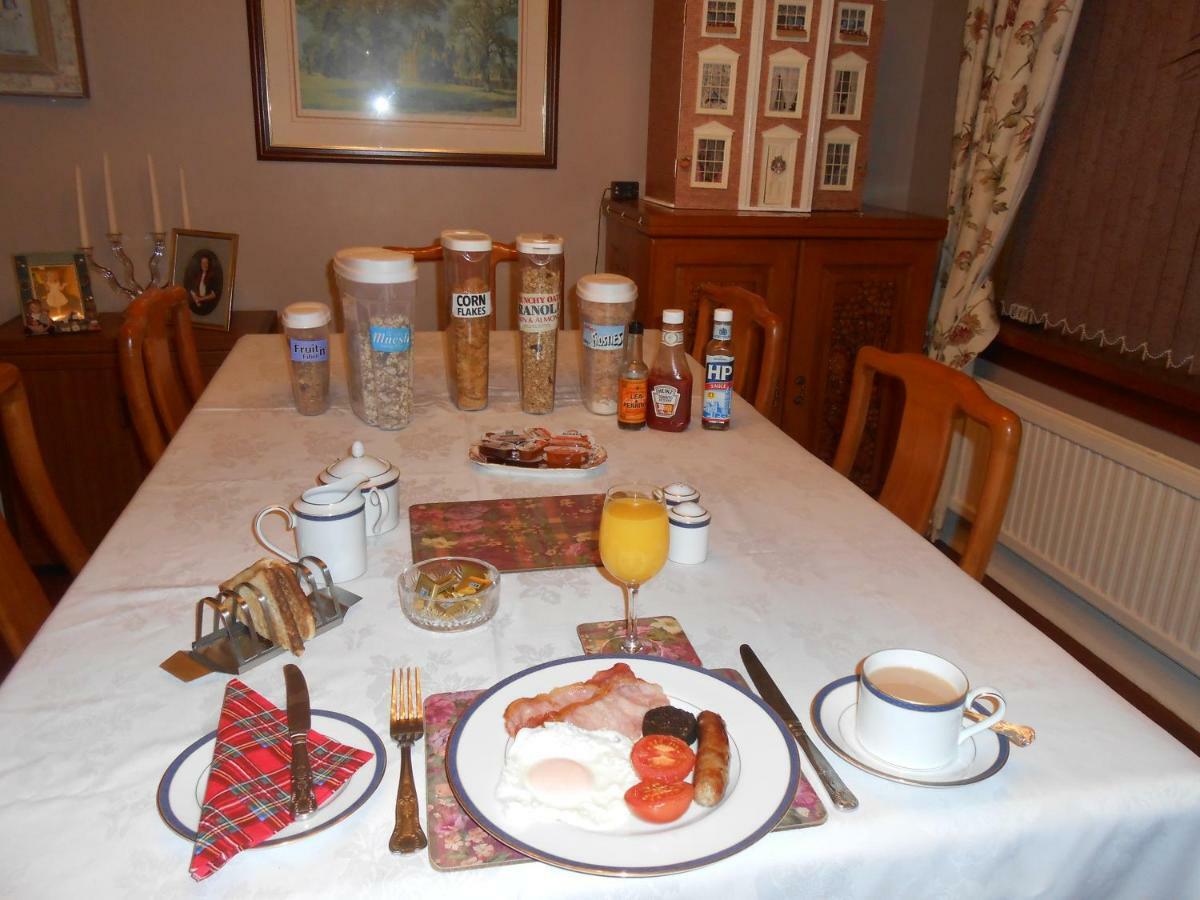 Rose Villa Bed And Breakfast Forfar Zewnętrze zdjęcie