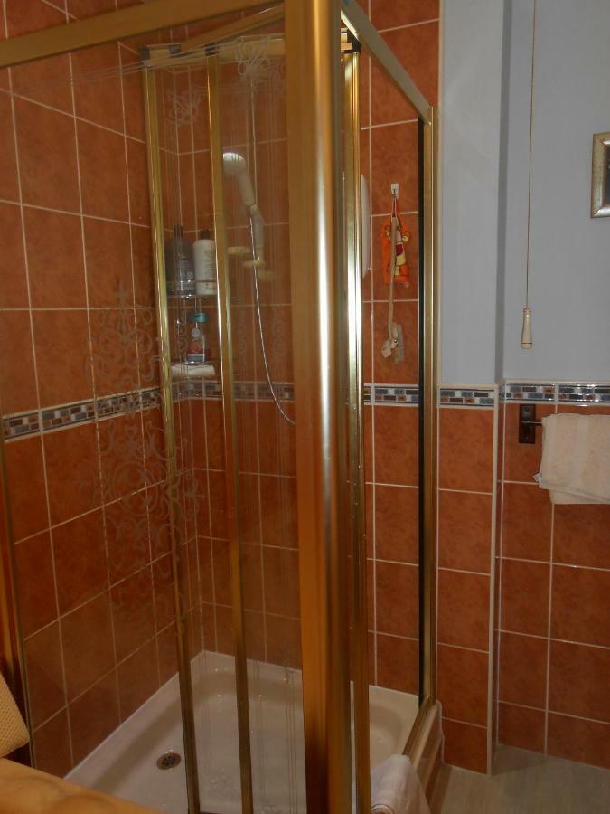Rose Villa Bed And Breakfast Forfar Zewnętrze zdjęcie
